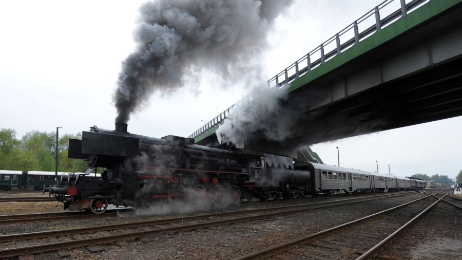 Hungary Keeps Locomotive Tradition Alive
