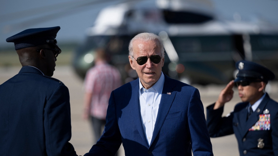 Biden Expects to Speak With China's Xi in Coming Days
