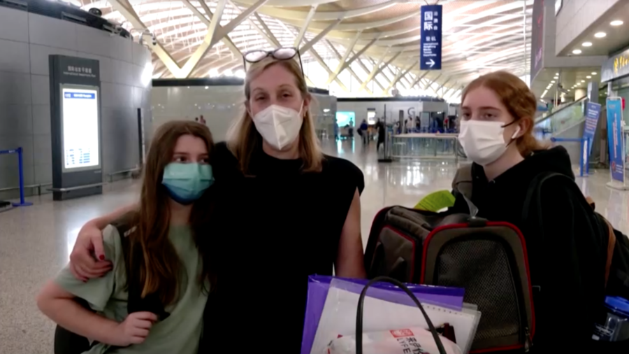 Goodbye to Shanghai After 16 Years: COVID-19 Curbs Send American Family Packing