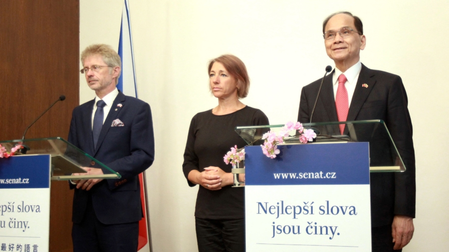 Taiwan Parliament Speaker Visits Czech Republic