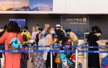 Worst Airports for Delays and Cancellations This Summer
