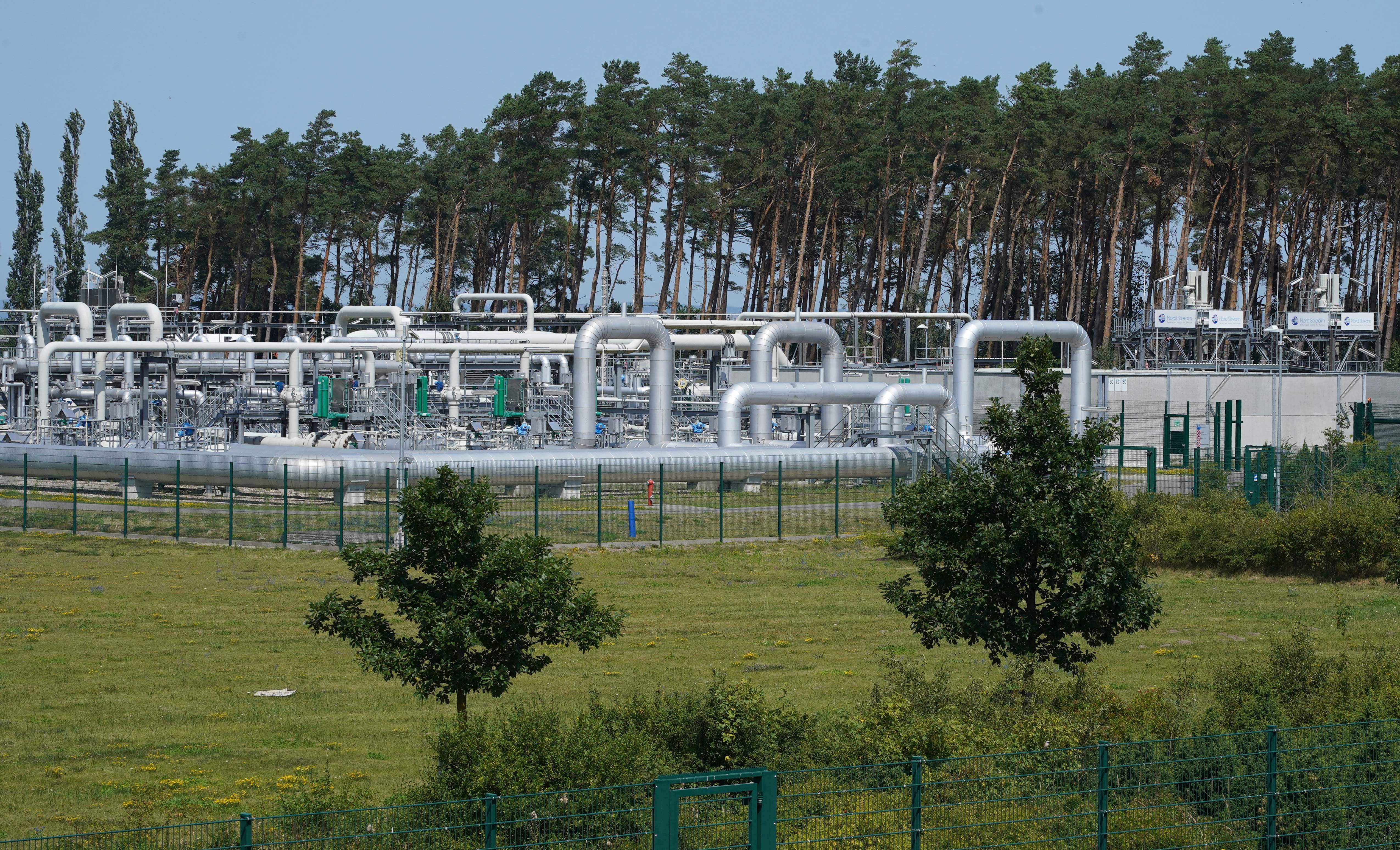 Russia Halts Gas Flows to Europe via Key Route, Germany Sees ‘No Cause for Alarm’ Yet
