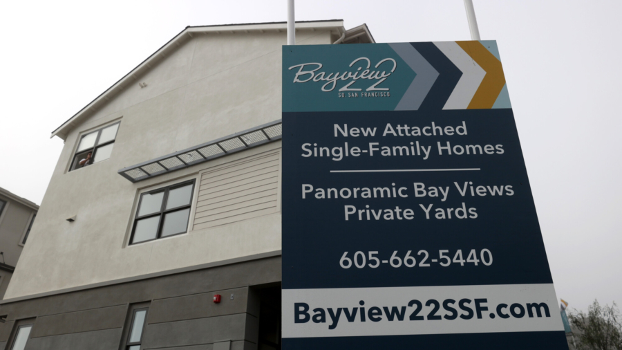 San Francisco Housing Costs Forcing Residents to Leave