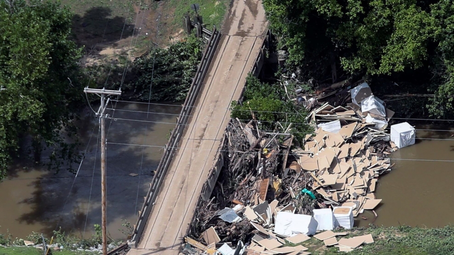 Infrastructure Damage Hampers Flood Recovery in Kentucky as Death Toll Rises to 28
