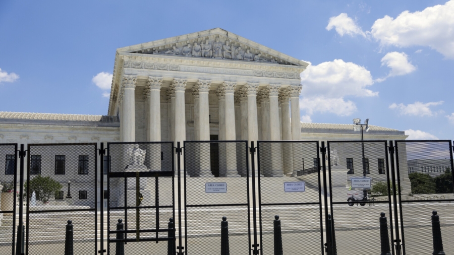 Supreme Court Rejects Jewish University’s Emergency Request to Not Recognize LGBT Club