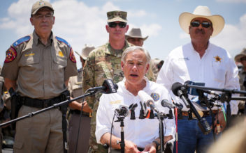 Texas Gov. Abbott Signs Bill Designating Cartels as Terrorist Groups