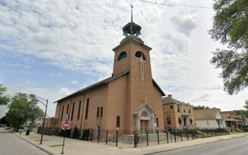 3 Funeral Attendees Shot Outside of Chicago Church