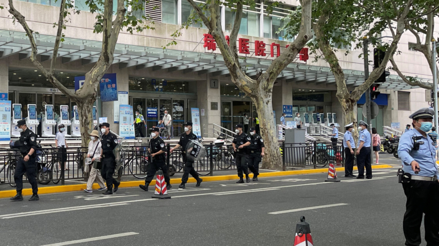 ‘Very Shocking’: Four Stabbed by Assailant at Major Shanghai Hospital