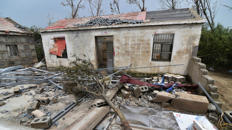 Tornado Kills at Least One in Eastern China as Country Faces High Temperatures