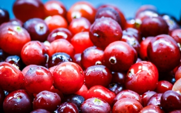 Improve Your Heart Health With Cranberries