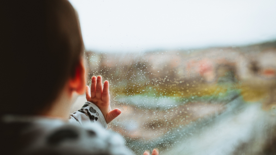 Thousands of Children Fall From Windows Annually