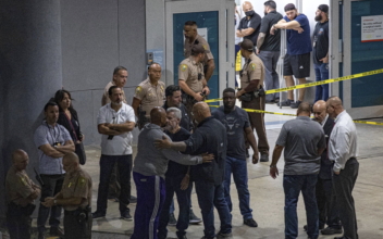 Miami Officer Shot Pursuing Robbery Suspect Dies Days Later