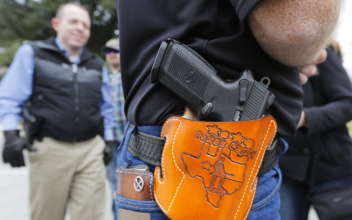 Texas Judge’s Ruling Upholds Second Amendment Rights for 18-to-21-Year-Olds