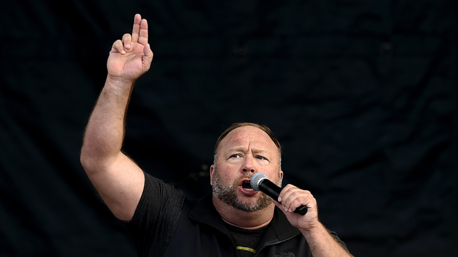 Jury Finds Alex Jones Must Pay $4.1 Million to Parents of Sandy Hook Victim