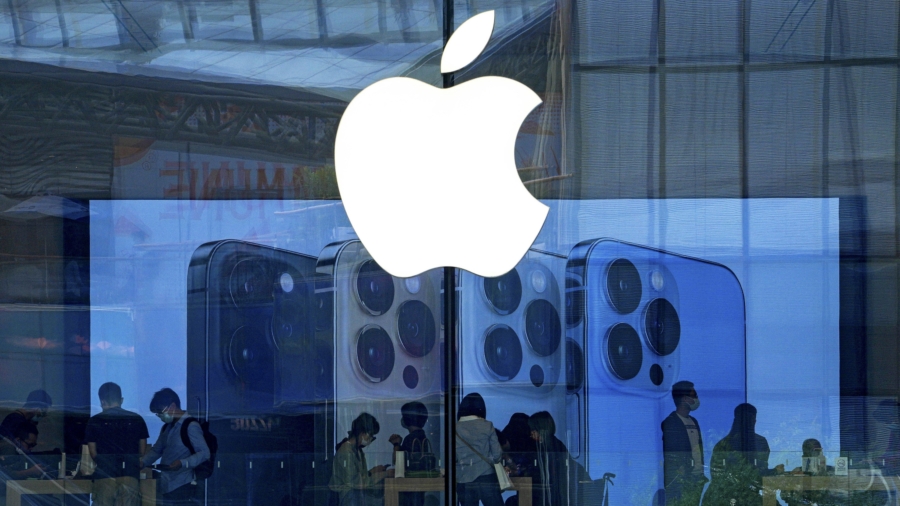 Apple Minimizes Airdrop Feature in China Before Mass Protests Break Out