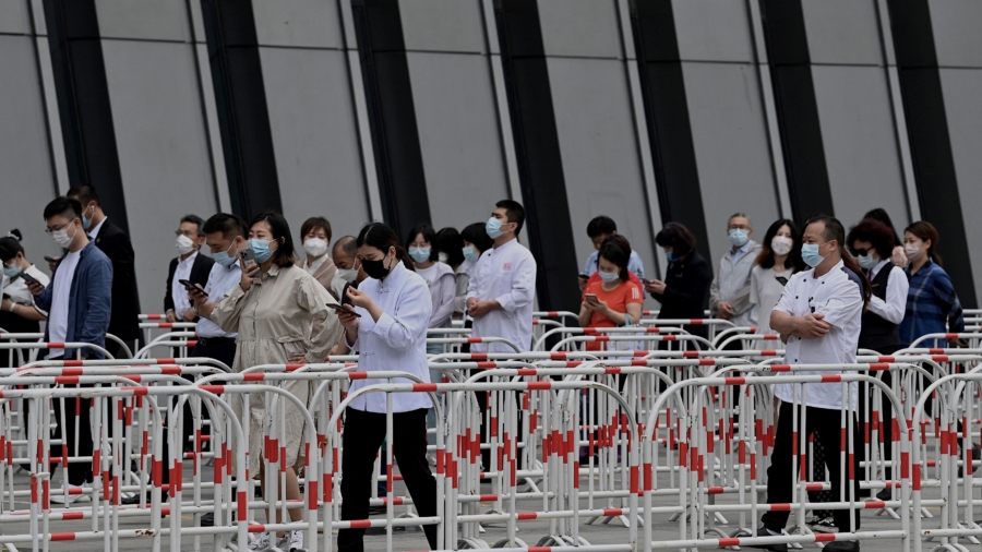 Swaths of Wealthy Chinese Seek Migration: Report