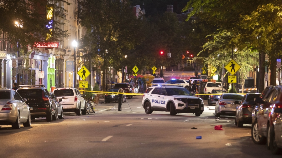 9 Wounded in Shooting Outside Cincinnati Bar, Police Say