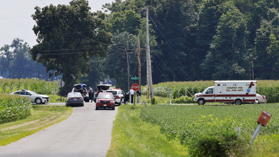 Man Who Tried to Breach FBI Office Killed After Standoff