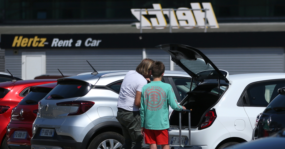 Cheap Taxi Rides How To Save Money On Your Next Trip - elvqn0u