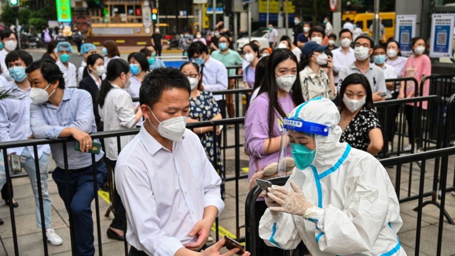 China's Guangdong Mandates Residence Permits