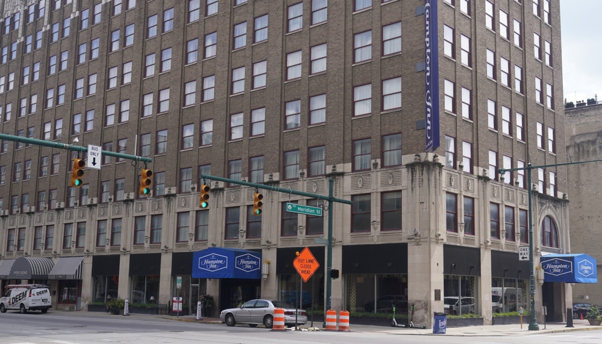 The Hampton Inn in Indianapolis on Aug. 29, 2022. (Darron Cummings/AP Photo)
