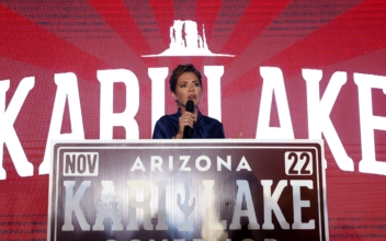 Kari Lake, Endorsed by Trump, Wins Republican Nomination for Arizona Governor