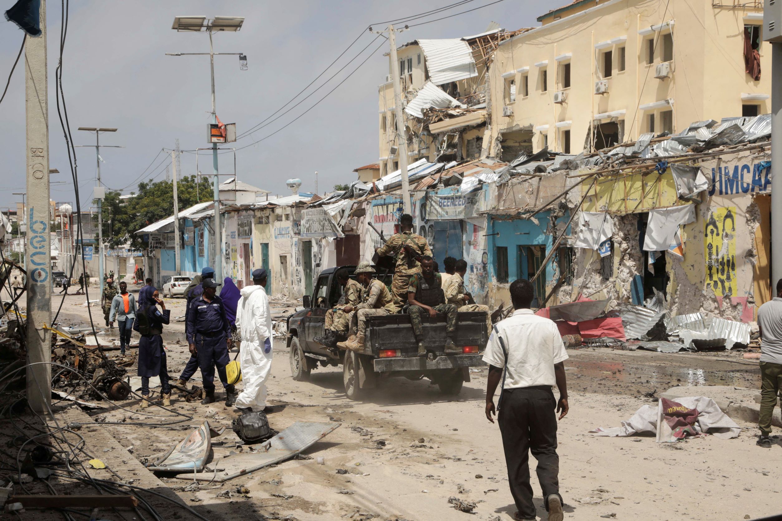 Somali Forces End Terrorist Hotel Siege, Many Hostages Freed, at Least 21 Killed
