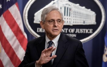 Conservative Groups Accuse DOJ of ‘Blatant Politicization’ Over FBI Raid of Mar-a-Lago