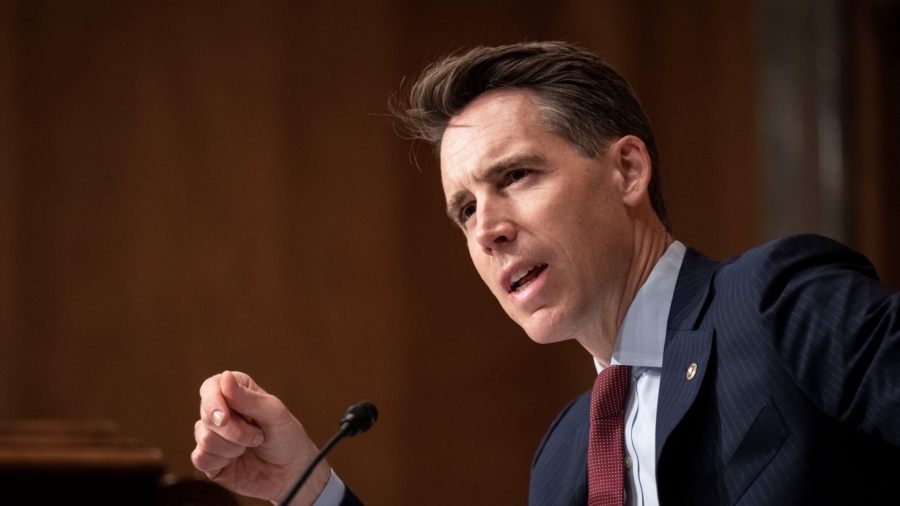 Biden Admin Evacuated Hundreds From Afghanistan on US Watchlist: Whistleblower