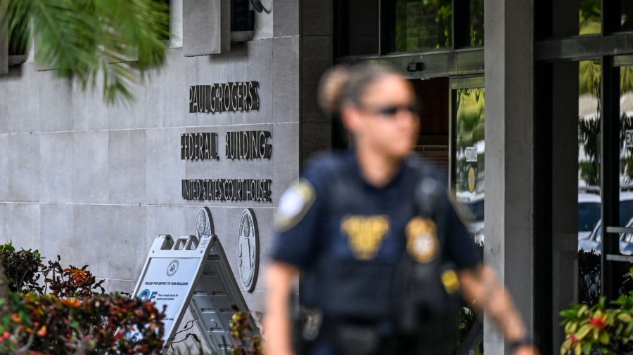 Capitol Report (Aug. 18): Judge May Unseal Parts of Affidavit; Multiple FBI Whistleblowers Come Forward