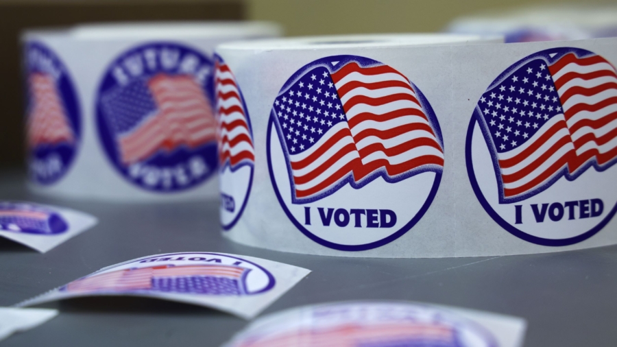 Republicans Only Need 6 Toss-Up Seats to Regain House Control: Analysis