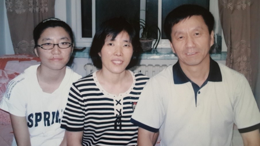 New York Resident Calls on China to Release Jailed Father
