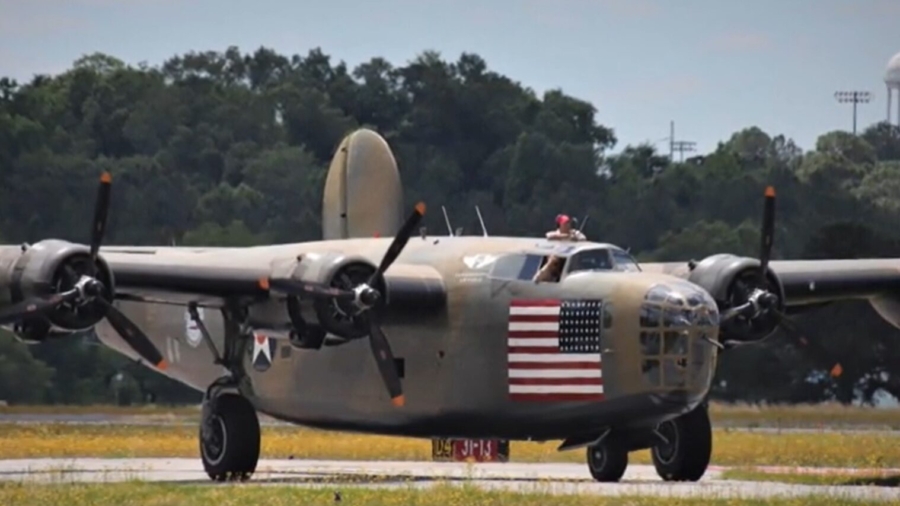 CAF Airshow Displays Rare World War II Aircraft