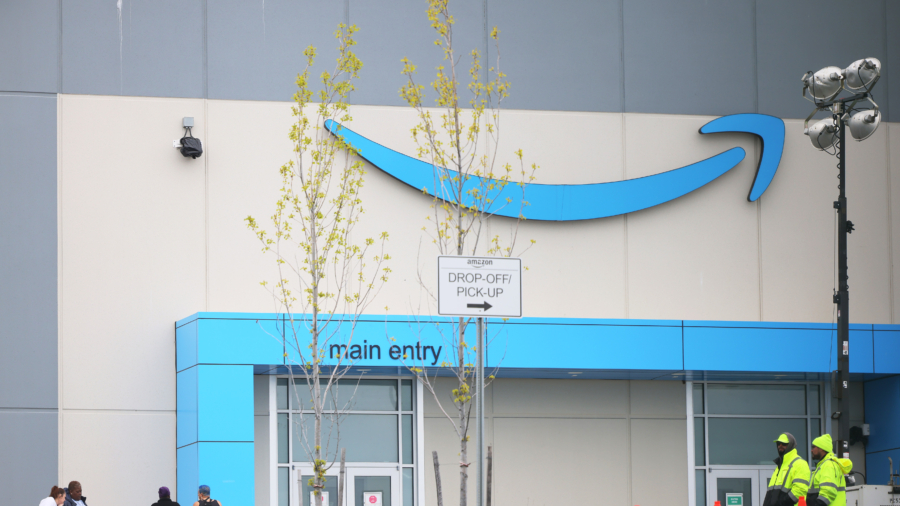 Consumer Demand Created Warehouses in Ontario