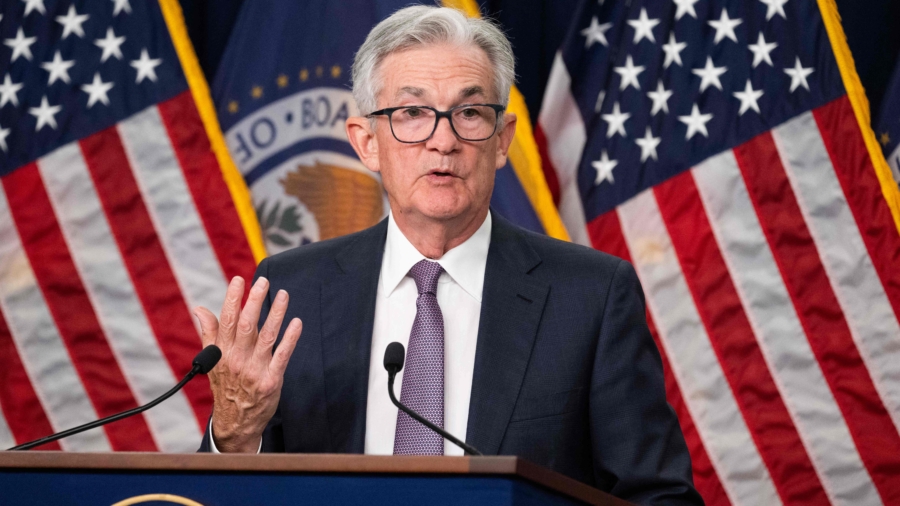 Fed Expects Restrictive Policy of Higher Interest Rates for Longer: FOMC Minutes