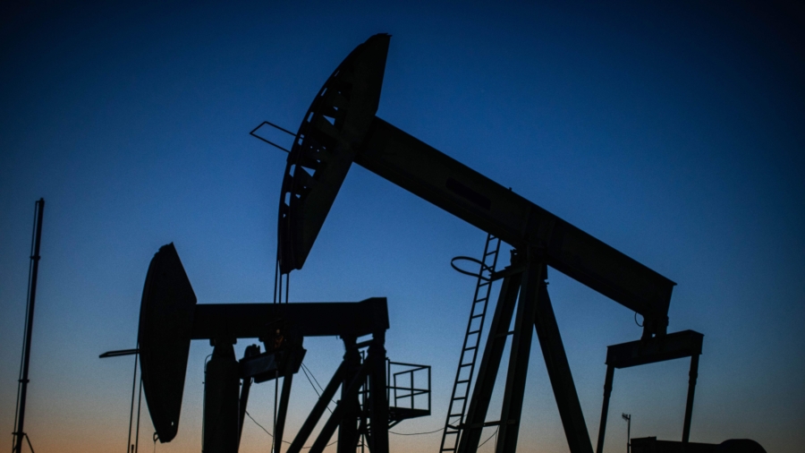 Democrats to Resume Big Oil Hearings