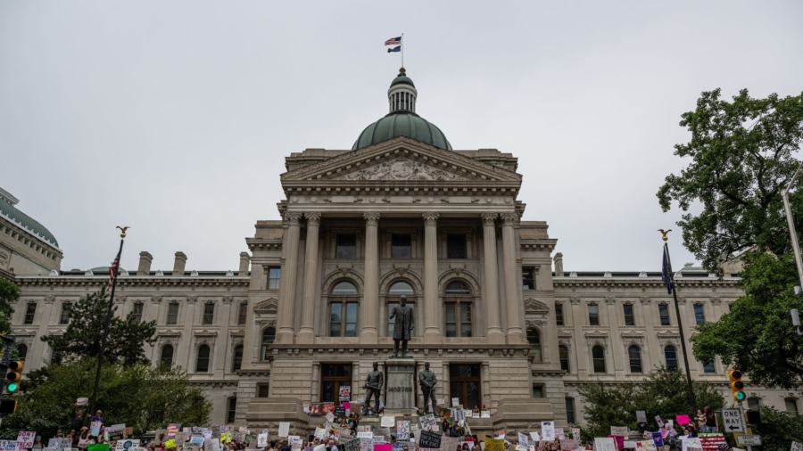 State Judge Blocks Indiana's Abortion Ban