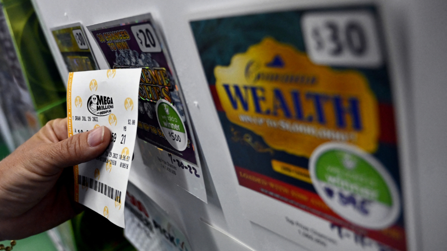 What Are the 10 Largest US Lottery Jackpots Ever Won?