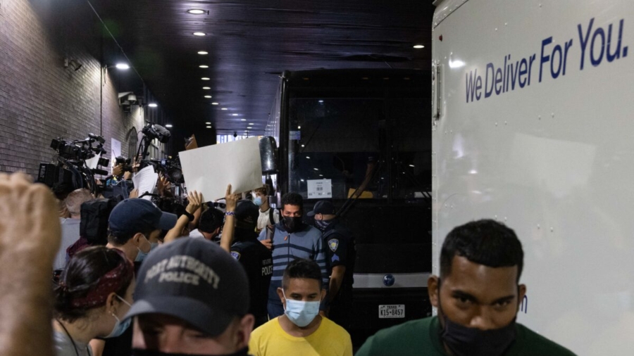 New York City Puts Up Tents to Shelter Illegal Immigrants Bused From Border