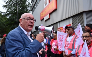 Royal Mail Workers Launch 2-Day Strike