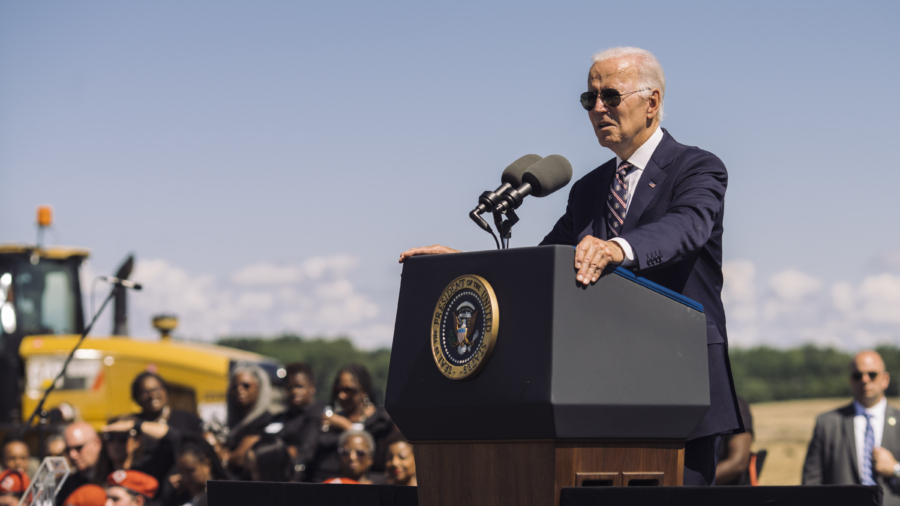 Biden in Ohio: 'Time to Bury the Rust Belt'