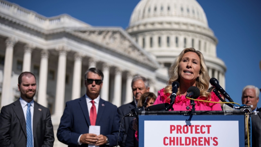 Bill to Ban Gender Transition Treatments for Minors