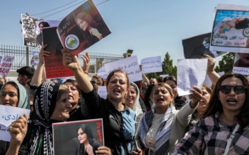 Iran Protests Garner Starlink Support