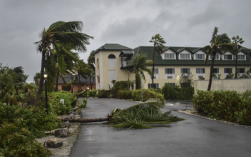 Hurricane Fiona Strengthens Into Category 4 Storm, Heads to Bermuda