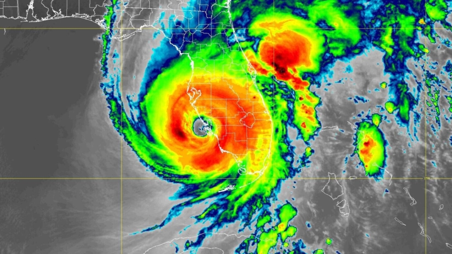 Hurricane Ian Swamps Southwest Florida, 2 Million Without Power