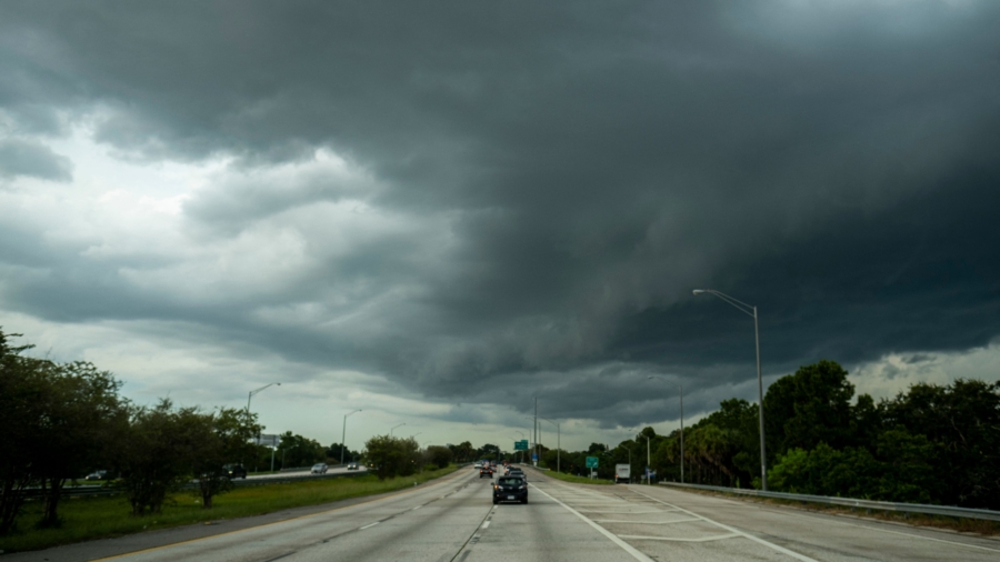 Hurricane Ian Strengthens, 300,000 in Tampa Bay Forced to Evacuate
