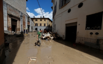 At Least 10 Dead as Flash Floods Hit Central Italy
