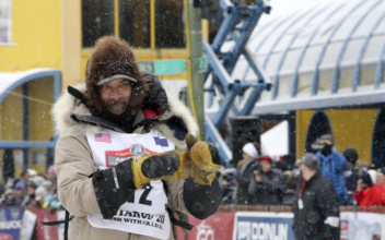 Cancer Claims 4-Time Iditarod Champion Lance Mackey