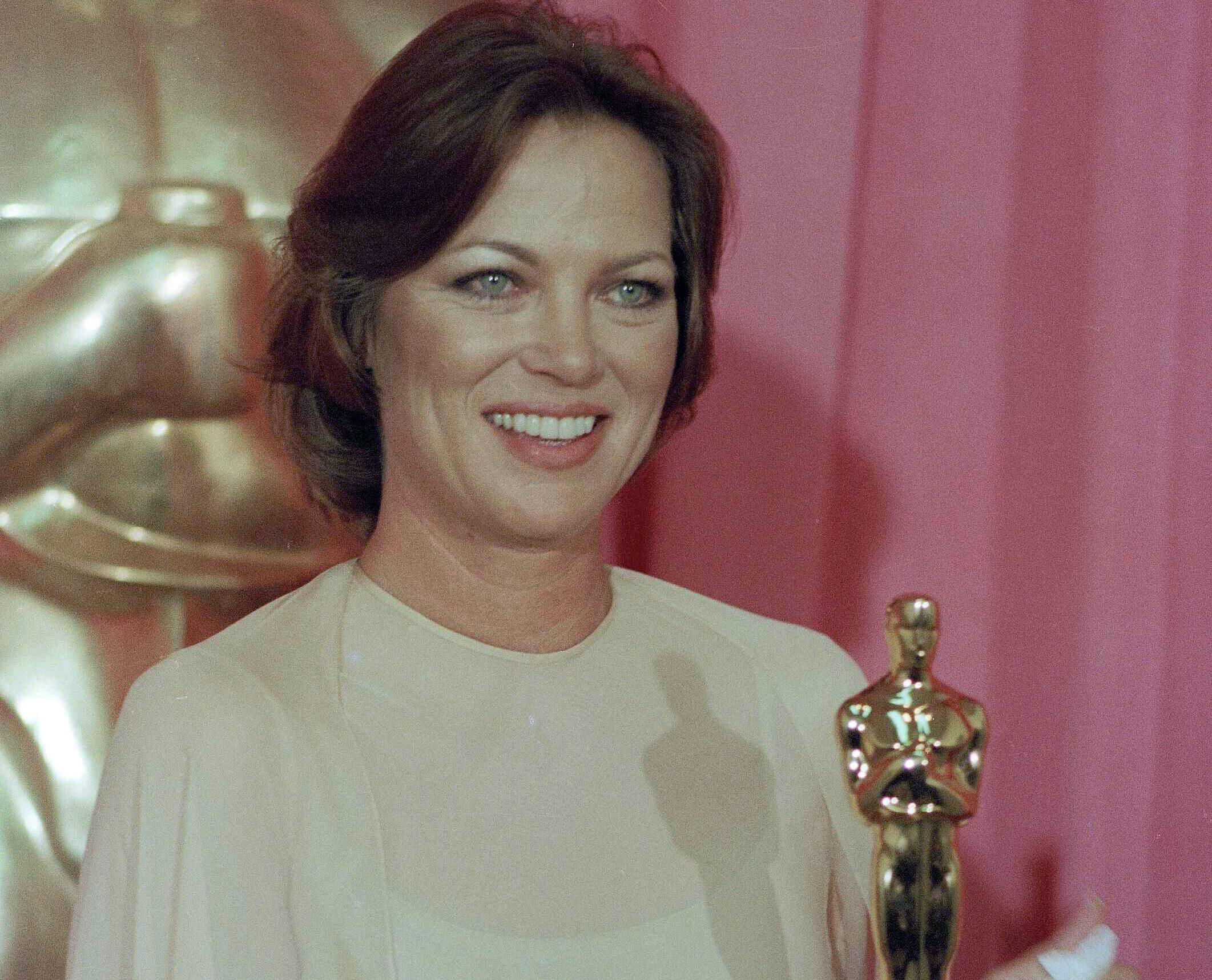 Oscar-Winning ‘Cuckoo’s Nest’ Actor Louise Fletcher Dies