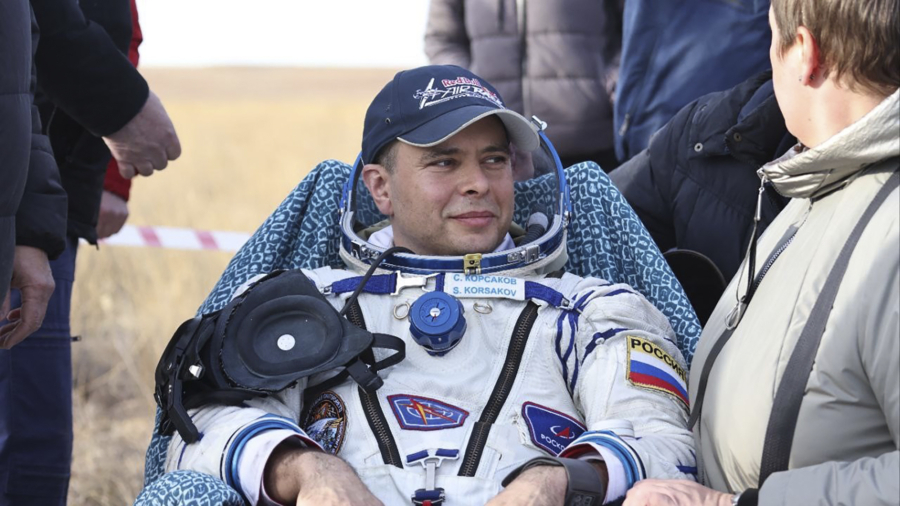 3 Russian Cosmonauts Return Safely From International Space Station